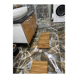 Set di tappetini da bagno in legno - Product Image 4