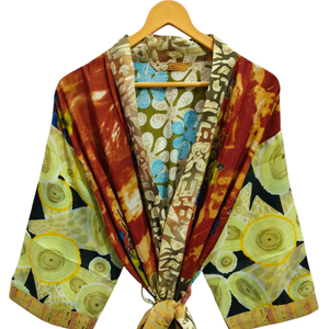 Kimono de seda Sari Vintage indio, albornoz de seda suave, bata de retazos de tamaño libre, ropa de noche, bata multicolor, ropa cómoda para la casa - Product Image 1