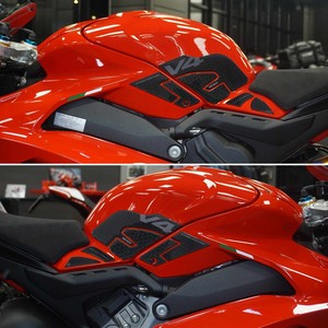 Adesivi Laterali per Serbatoio Moto su Misura, Compatibili con Ducati Streetfighter V4 2023-24, Logo Personalizzato per Modelli 2023-2024 - Product Image 1