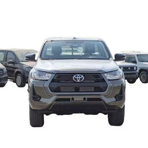 Nuevo/USADO TOYOTA HILUX SC 2023 BLANCO 2.5L con Cámara Trasera 360, Capacidad de Carga 31-40T, Emisión Diésel/GAS, Automático - Product Image 1