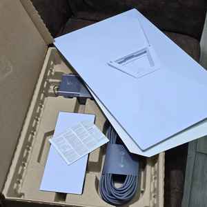 Kit de Internet Satelital WiFi de Alta Eficiencia Starlink V4 - Product Image 1