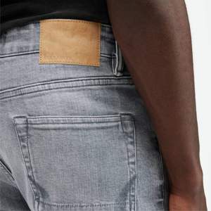 Nouveau design de jeans à la mode pour hommes, vente en gros, fabricant sur mesure, jean en denim noir déchiré de marque pour hommes de haute qualité - Product Image 5
