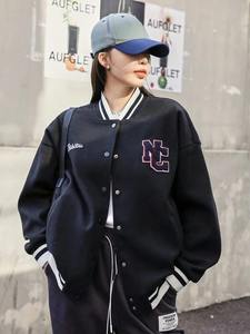 Veste de baseball varsity personnalisée pour femmes en cuir de mouton respirant, design tendance, prix de gros OEM ODM - Product Image 5
