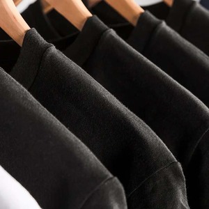 เสื้อยืดแขนสั้นพิมพ์ลายดิจิตอลผ้าฝ้าย/ใยไผ่แบบเรียบ รับผลิตตามสั่ง พร้อมตัวอย่างฟรีสำหรับขายส่ง - Product Image 3