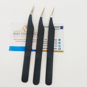 Pinces à épiler en fibre à pointe dorée mate noire, forme de dauphin, extensions de cils, pinces à épiler à prise parfaite - Product Image 3