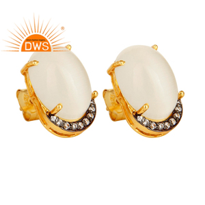 Boucles d'oreilles clous en pierre de lune blanche naturelle plaquées or, fournisseur de bijoux, boucles d'oreilles clous en argent sterling, collection classique - Product Image 3