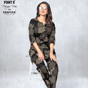 Collection exclusive de cordons en coton imprimé Catalogue complet disponible au tarif de gros Vêtements décontractés - Product Image 1