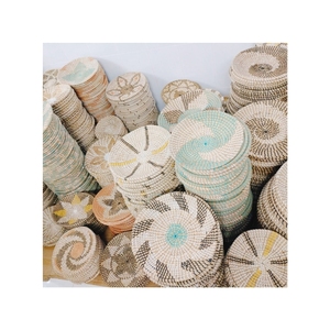 Panier mural préféré des clients pour la décoration intérieure bohème et le rangement tissé écologique pour les produits cosmétiques et de beauté - Product Image 2