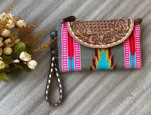 Nouveau sac à main en cuir aztèque de Style traditionnel occidental, sac à bandoulière et pochette de poignet colorés pour femmes, ensemble Combo Unique - Product Image 3