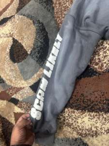 เสื้อฮู้ดผู้ชายแบบสวมหัวผ้าคอตตอนซักได้มีลายปักปักมีสไตล์ - Product Image 5