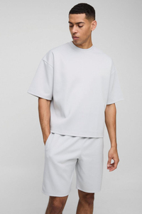 Ensembles short et t-shirt de qualité supérieure en gros 100% coton survêtement boxy à épaules tombantes avec logo personnalisé pour hommes - Product Image 3