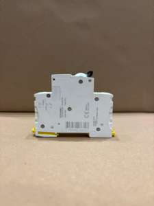 Schneider Acti 9 IK60N 1P 40A C Curva MCB Disyuntor de caja moldeada en miniatura - Product Image 3