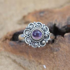 Anillo Clásico de Plata de Ley 925 para Mujer, Anillo Hecho a Mano con Piedra Preciosa de Amatista, Estilo Bohemio, Regalo para Mamá - Product Image 4