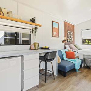 Casa Móvil TinyMobile, Versátil Oficina Móvil de Madera, Apartamento, Cocina, Dormitorio, Taller, Baño para Hoteles, Centros Comerciales y Oficinas - Product Image 6