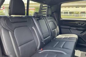 RAM 1500 TRX 6X6 2022 EXTREMEMENT PROPRE, 702 CHEVAUX, MOTEUR V8 SURALIMENTÉ HELLCAT, PRÊT À LIVRER - Product Image 6