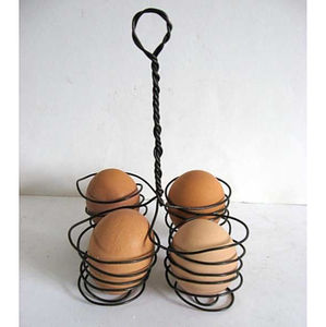 Support à œufs vintage en fer forgé torsadé, finition noire, design personnalisé pour la décoration de la cuisine et de la table à manger - Product Image 1