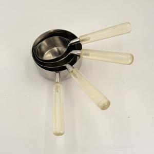 Juego de Tazas y Cucharas Medidoras, Juego de 4 Piezas de Tazas y Cucharas Medidoras Plateadas, Juego de Cucharas Medidoras con Acabado Espejo, Juego de Herramientas para Hornear Café - Product Image 3