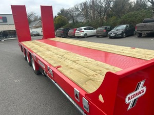 Redrock 24T Tri Axle Lowloader 23ft Flat/2ft Beaver & 8ft Rampas 235/75/17. Remolque agrícola de 5 ruedas para 24T Tri Axle Lowloader - Product Image 6