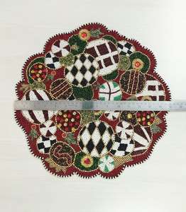 Juego de manteles individuales con cuentas hechas a mano de 3 formas redondas Decoración de mesa personalizada hecha a mano en la India - Product Image 2