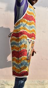 Tabliers de couette Kantha recyclés sur mesure fabriqués à partir de courtepointes Kantha 100% coton pour la revente par Home Decoration Store - Product Image 4