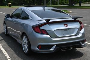 Honda Civic Si Coupé 2017 Usado en Buenas Condiciones, Transmisión Manual de 6 Velocidades, Motor Turbo de 4 Cilindros - Product Image 3