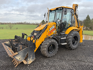 Excavadora de cadenas de 8 toneladas con brazo hidráulico, retroexcavadora, 1 año de garantía, alta estabilidad, JCB 3CX 4WD - Product Image 3