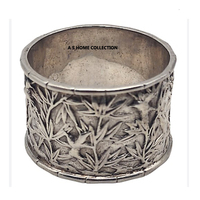 Anneaux de serviette élégants et stylés en feuilles dorées, tailles et designs personnalisés pour la décoration de table