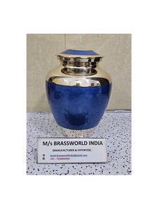 Urna Funeraria de Latón Hecha a Mano para Cenizas, Estilo Americano, Acabado Azul Dorado, Capacidad de 220 Pulgadas Cúbicas, Suministros Funerarios Personalizables - Product Image 1