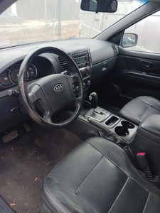 BUENA OFERTA, KIA SORENTO E-X 2008, TRANSMISIÓN AUTOMÁTICA, ASIENTOS DE CUERO - Product Image 2