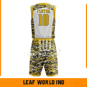 Uniforme de basket-ball imprimé personnalisé avec col en V respirant unisexe de grande taille de couleur différente pour les garçons - Product Image 3