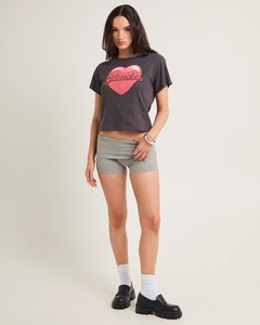 Camiseta Holgada de Verano con Estampado de Corazón para Mujer, Estilo Urbano, Ecológica - Product Image 3