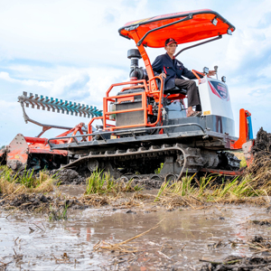 Nuevo Producto: Tractor Oruga HOGICO 80VN/turbo 80HP de Alta Calidad con Motor Yunnei, Eficiente en Combustible para Proyectos Agrícolas - Product Image 1