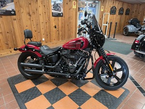 Harley-Davidson Street Bob 114, moto cruiser haut de gamme, performances optimales, durable, toutes saisons, garantie de 3 ans, à vendre - Product Image 2