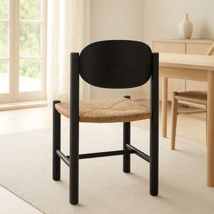 Chaise de jardin en bois moderne, chaise de salle à manger d'extérieur, mobilier au toucher élégant avec un siège en herbe de mer robuste pour profiter de la beauté de la nature - Product Image 4