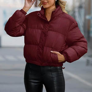 Veste rembourrée courte en nylon de haute qualité pour femmes - Product Image 2
