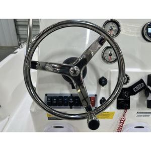 Caja y Bolsa de Pesca para Barcos Key West 2025 de 1720 CC - Product Image 4