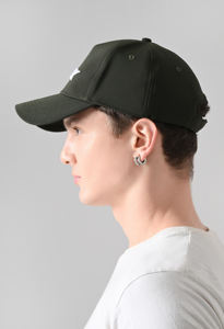 Elegante logotipo personalizado Panel frontal sólido 5 paneles SMK Cap Ajustable cordón acanalado Gorra de béisbol Hombres Estilo deportivo - Product Image 3