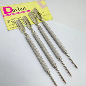 Prix de gros de pousse-ongles en acier inoxydable avec logo personnalisé Nail Art Cuillère de manucure Pousse-ongles à cuticules double face - Product Image 1