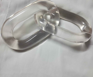 Adornos de Pared de Cadena de Eslabones de Resina Ecológica Hechos a Mano y Personalizados para Decoración del Hogar - Product Image 1