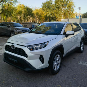 Toyota RAV4 2025 2026 2.0 2.5 Híbrido HEV City Fashion Elite Adventure Plus Edición Flagship SUV Usado - Product Image 1