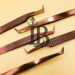 Ensemble de pinces à épiler en or rose, pinces à épiler pour cils en acier inoxydable, manche en diamant taillé, pinces à épiler pour extensions de cils, pointe en fibre, offre de logo - Product Image 3