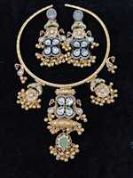 Ensemble de bijoux tendance style Polki Kundan Ad Stone avec taille ajustable pour mariage, fiançailles, anniversaire, en perles d'imitation