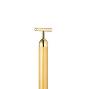 Masajeador Facial Dorado para Lifting Facial con Tecnología de Vibración, Recargable, Impermeable, Dispositivo de Belleza de Mano de Lujo de Myrva - Product Image 5