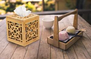 Caja de pañuelos de bambú hecha a mano, soporte de pañuelos de madera decorativo cuadrado, diseño recortado para escritorio de oficina, mesita de noche, tocador, café - Product Image 5