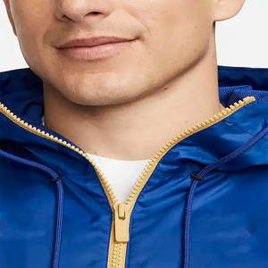 Veste coupe-vent en toile personnalisé grande taille pour hommes avec capuche vêtements de sport imperméables pour l'extérieur pour l'automne très exigeants - Product Image 5