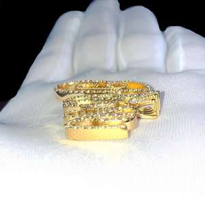 Collar de diamantes para mujeres y hombres Joyería de lujo brillante para fiestas y eventos - Product Image 3