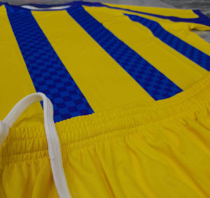 Uniformes de árbitro de fútbol de manga corta profesionales personalizados, camiseta de fútbol de poliéster fabricada para ropa de fútbol - Product Image 2