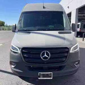 Furgoneta de Carga Mercedes-Benz Sprinter 2023 Usada en Excelentes Condiciones - Product Image 1
