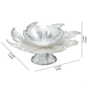 Venta caliente elegante latón grueso Urli Diya para ambiente espiritual latón tradicional Urli Diya un símbolo de luz y prosperidad - Product Image 2