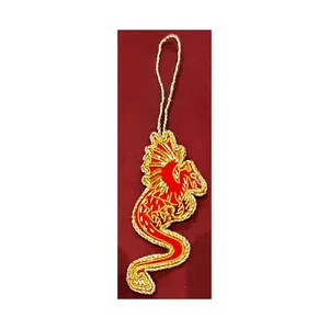 Ornements indiens en forme de Dragon en tissu de luxe pour la décoration de fête ornements artisanat suspendu de noël pour les acheteurs
